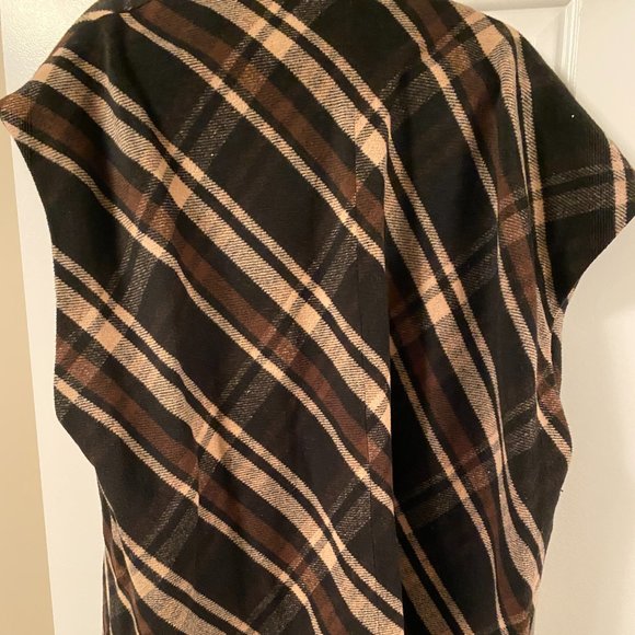 Lucky Brand Plaid Shawl - Picture 3 of 3